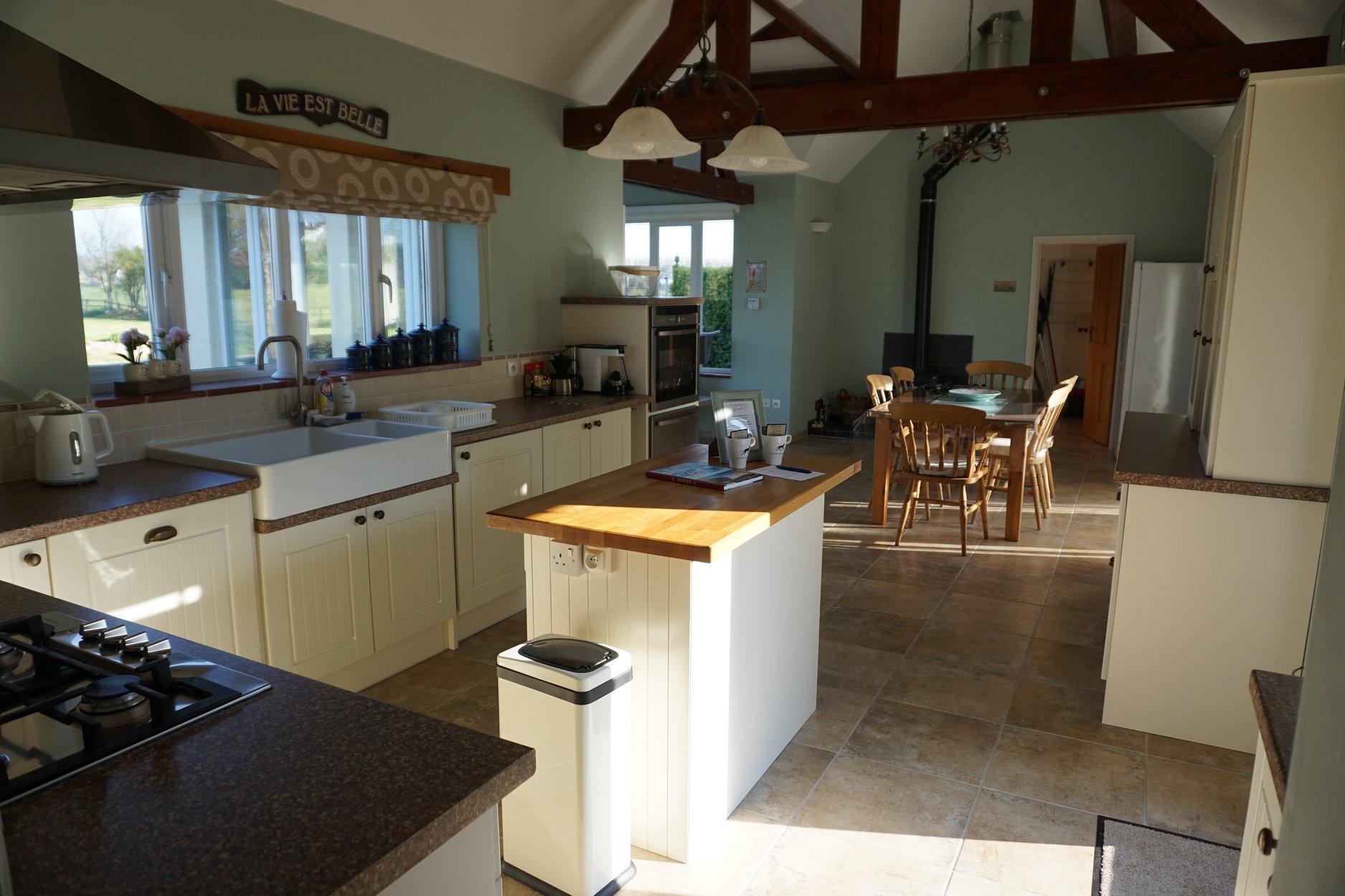 Küche mit Wintergarten – Ferienhaus Kranich