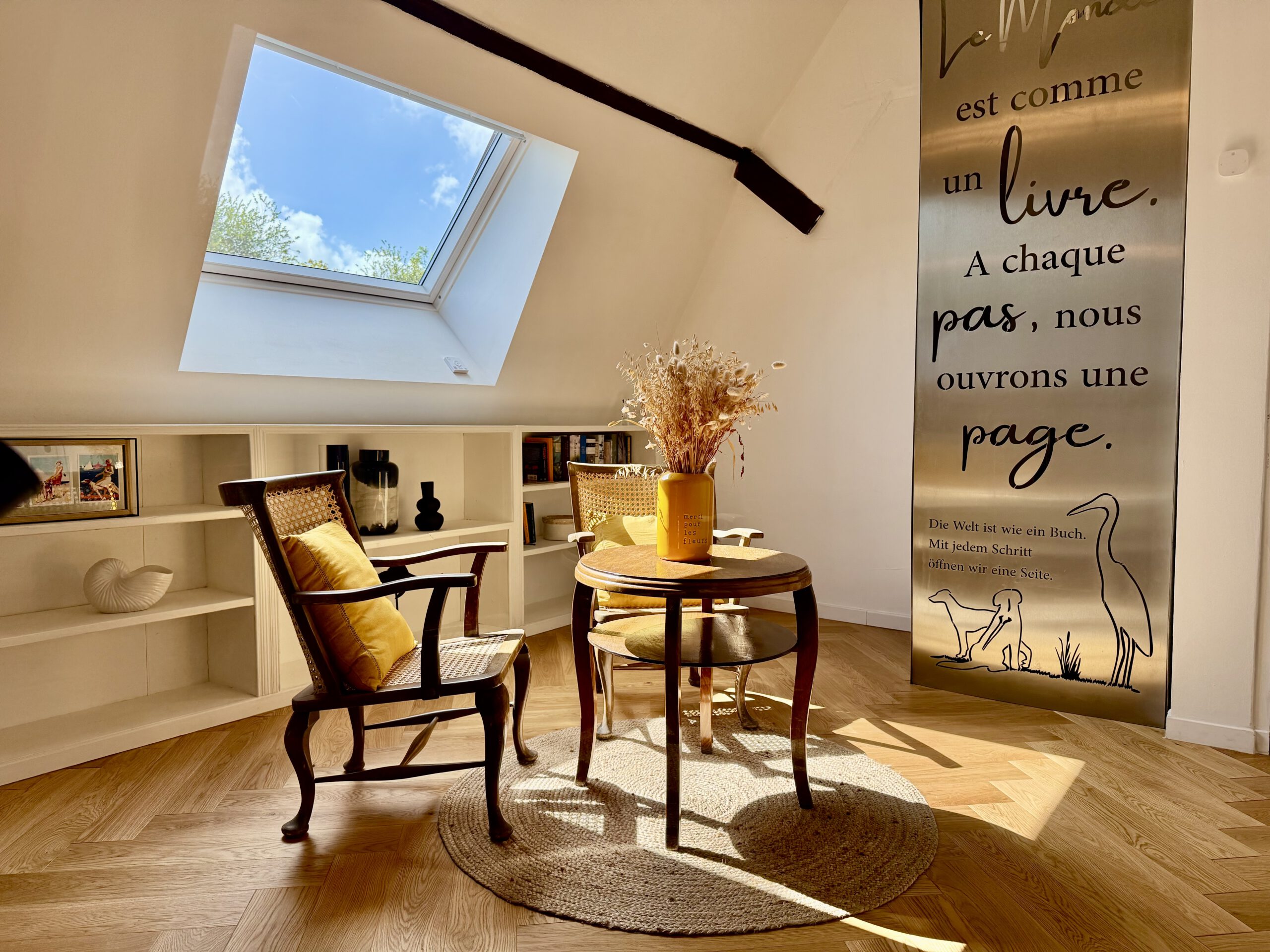 Leseecke im oberen Schlafzimmer von La Benoiterie